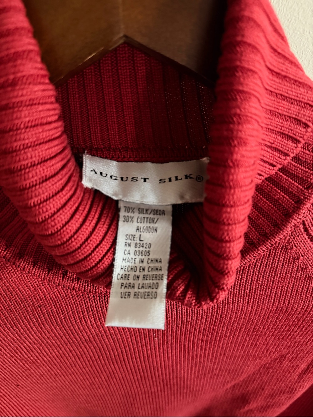 NWT Austin Silk Red Turtleneck Silk Sweater Luxury Soft Cozy Office - Picture 3 of 11